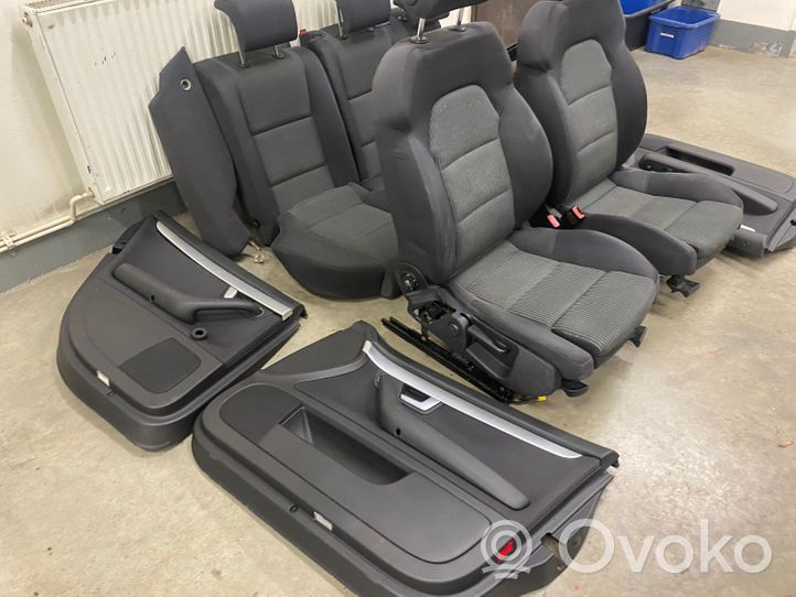 Audi A4 S4 B7 8E 8H Garnitures, kit cartes de siège intérieur avec porte 