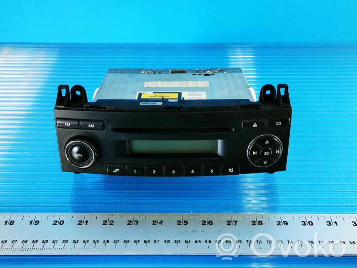 Volkswagen Crafter Panel / Radioodtwarzacz CD/DVD/GPS 