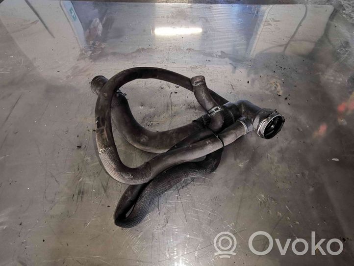Opel Insignia A Moottorin vesijäähdytyksen putki/letku 