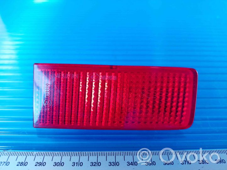 Volkswagen Touareg II Odblask lampy tylnej 7P6945105