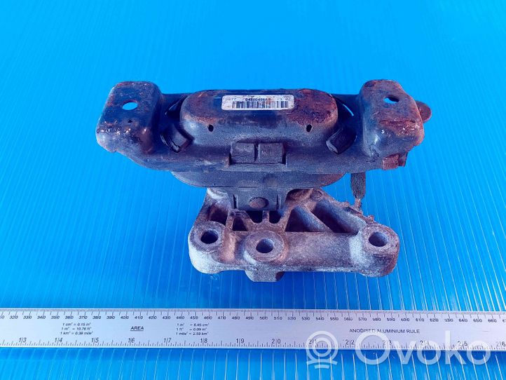 Chrysler Voyager Supporto di montaggio del motore 04880496AB