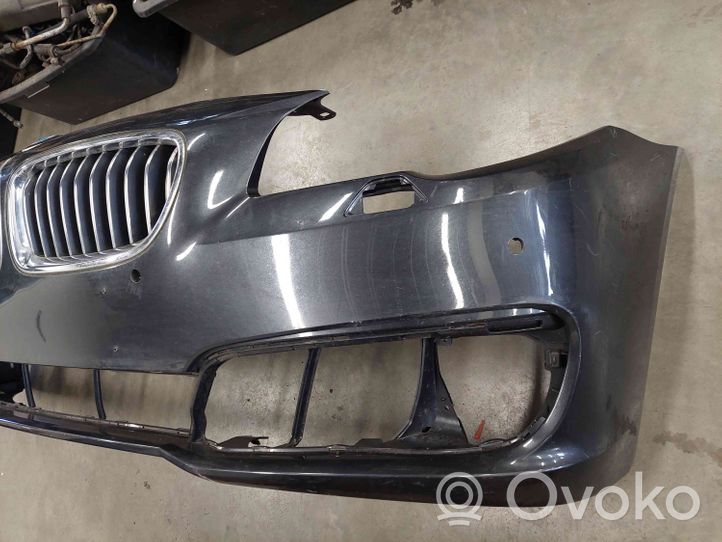 BMW 5 F10 F11 Front bumper 51117331752