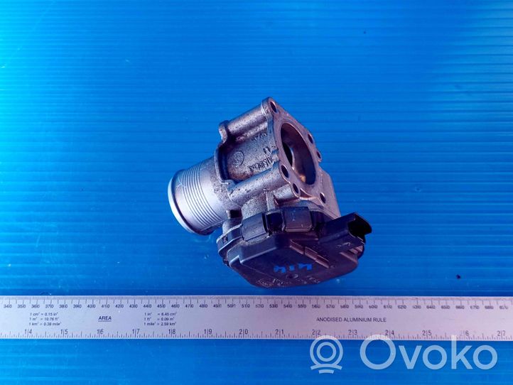 Ford Focus Throttle valve JN1QAC