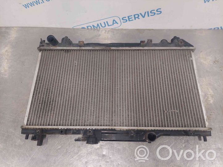 Toyota Avensis T220 Radiatore di raffreddamento 