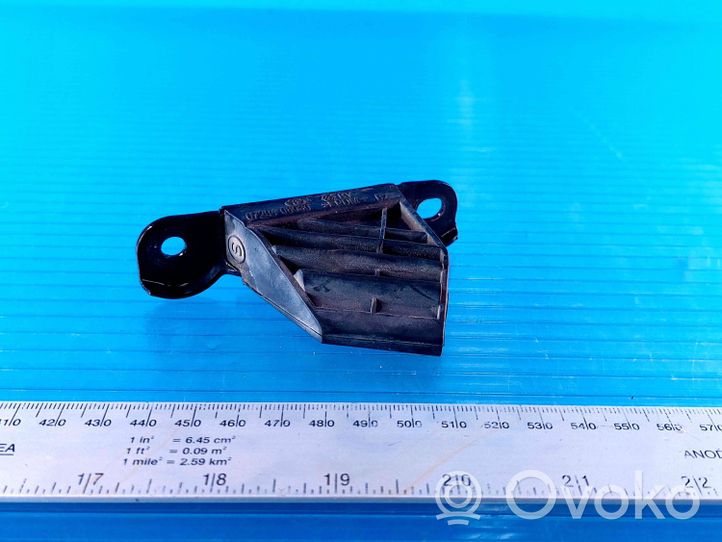 Toyota Sienna XL40 IV Couvercle de coffre avec bloc tampon reglable arrière 672948030