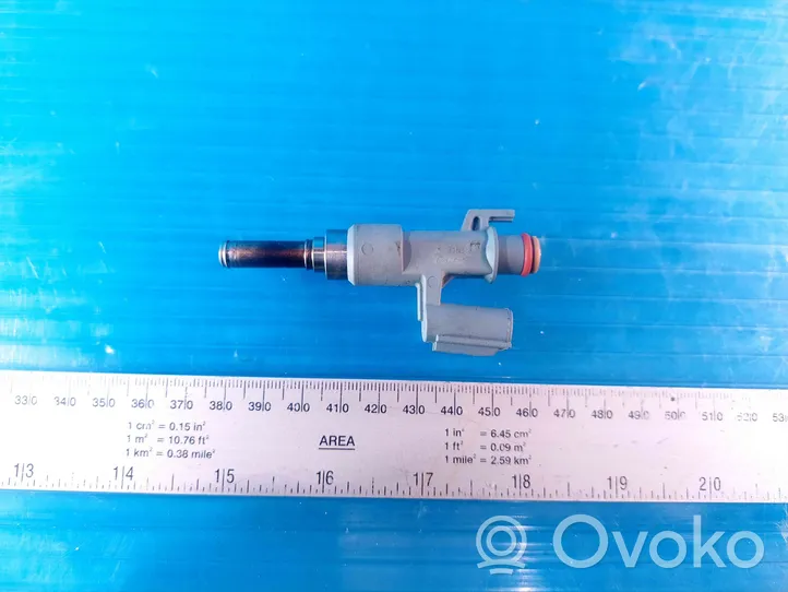 Toyota Sienna XL40 IV Injecteur de carburant 23250F0020