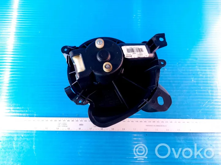 Opel Corsa D Pulseur d'air habitacle 164230100