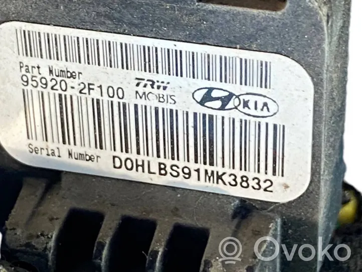 Hyundai Getz Etuistuimen turvavyö 888701C901