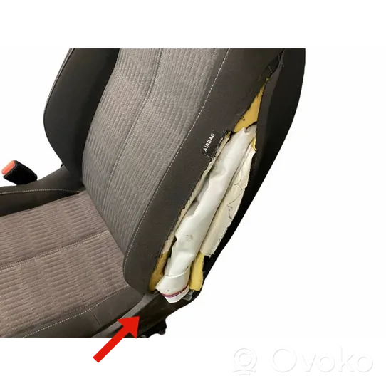 Opel Corsa F Fotele / Kanapa / Komplet 