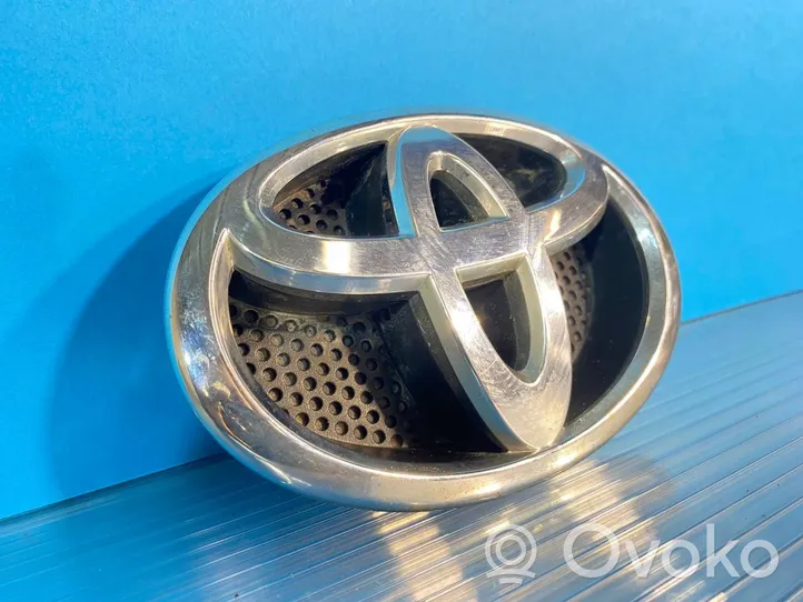 Toyota Auris 150 Emblemat / Znaczek 4281P0010