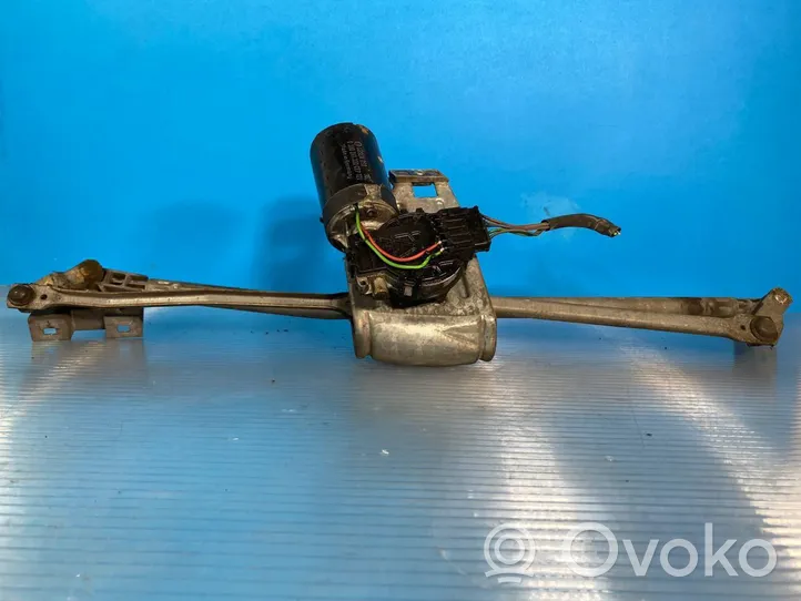 Audi A6 S6 C4 4A Motor y varillaje del limpiaparabrisas delantero 0390241330