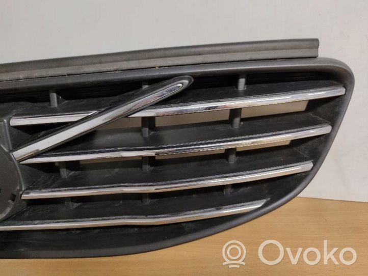 Volvo XC60 Griglia superiore del radiatore paraurti anteriore 31383752