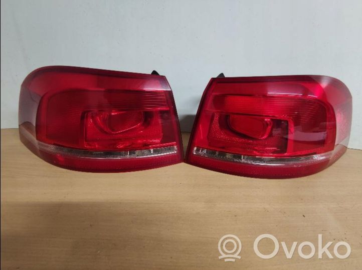 Volkswagen PASSAT B7 Rear/tail lights set 3AF945096C