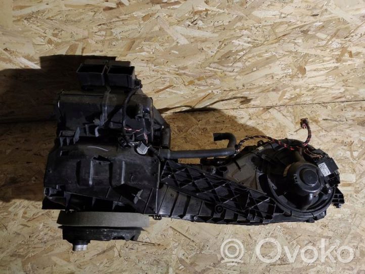 Volkswagen Golf V Scatola climatizzatore riscaldamento abitacolo assemblata 1K1820308