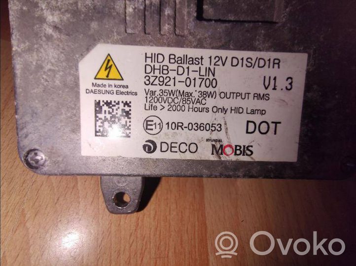 Hyundai i30 Xenon valdymo blokas 3Z921-01700