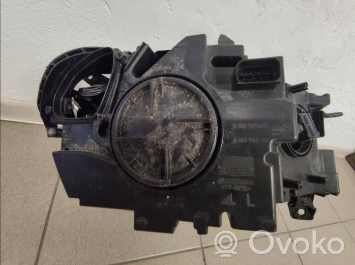 BMW X5 F15 Lampa przednia 7214851