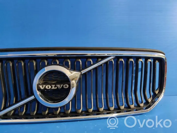 Volvo XC40 Griglia anteriore VOLVO