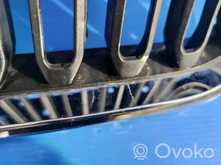 Volvo XC40 Griglia anteriore VOLVO