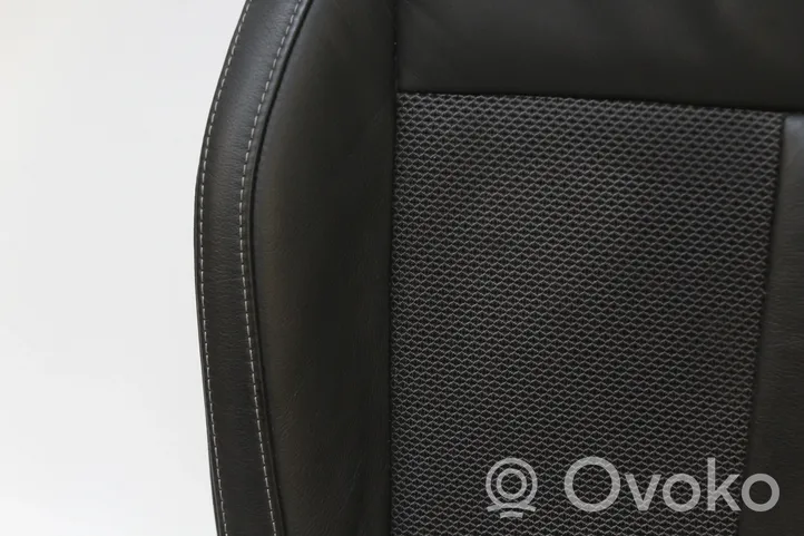 Skoda Octavia Mk4 Fotele / Kanapa / Komplet 