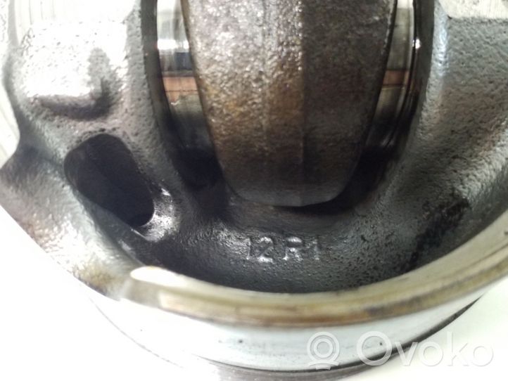 Volkswagen Bora Piston avec bielle 12R1