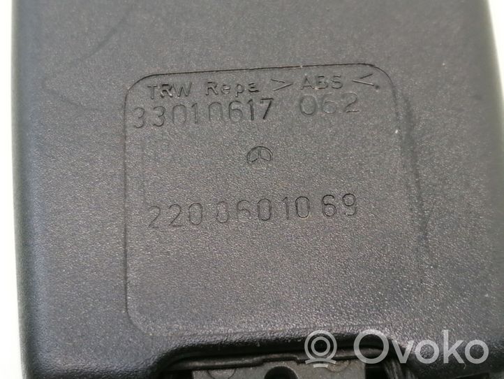 Mercedes-Benz S W220 Front seatbelt buckle 2208601069
