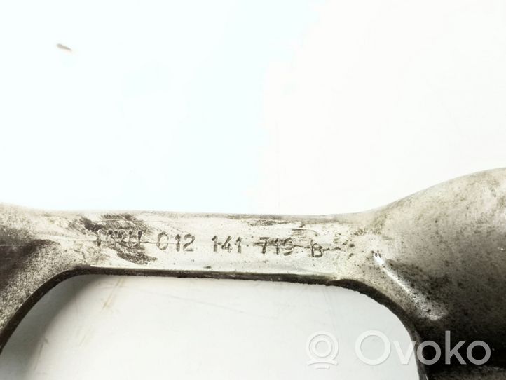 Volkswagen PASSAT B5 Clutch release arm fork 012141719B