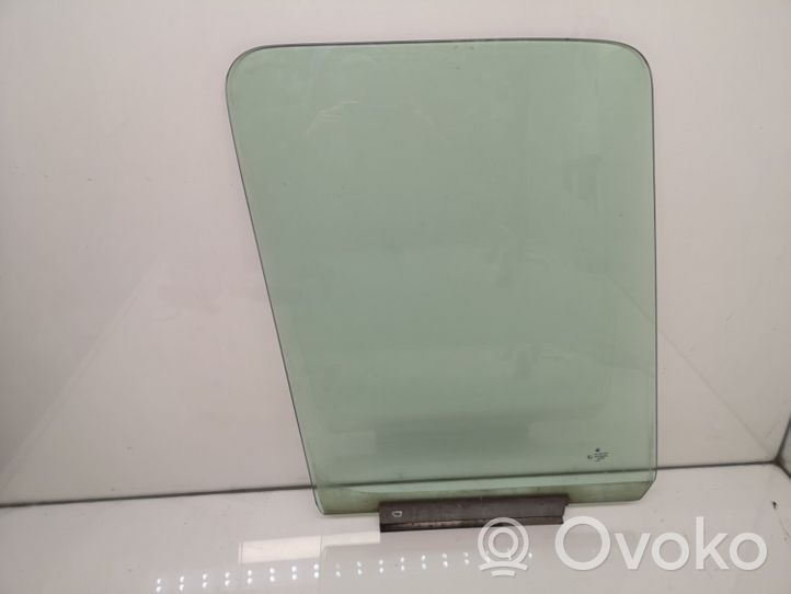 Volkswagen II LT Front door window glass four-door 