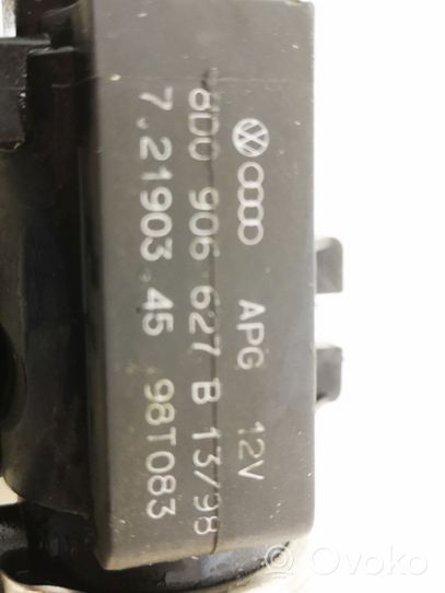 Audi A4 S4 B5 8D Turbo solenoid valve 8D0906627B