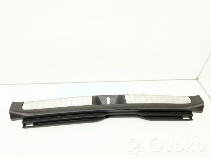 Toyota Avensis T250 Trunk/boot sill cover protection 5838705090