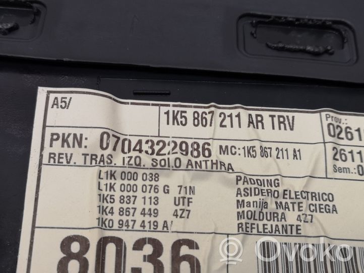 Volkswagen Jetta V Apmušimas galinių durų (obšifke) 1K5867211AR