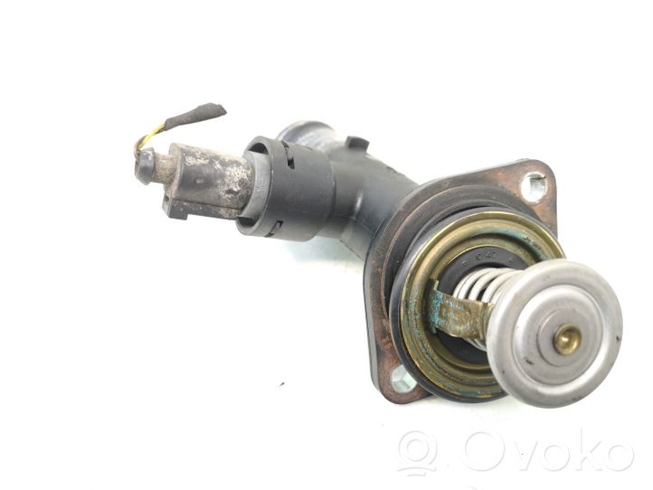 Volkswagen Caddy Boîtier de thermostat / thermostat 03G121121D