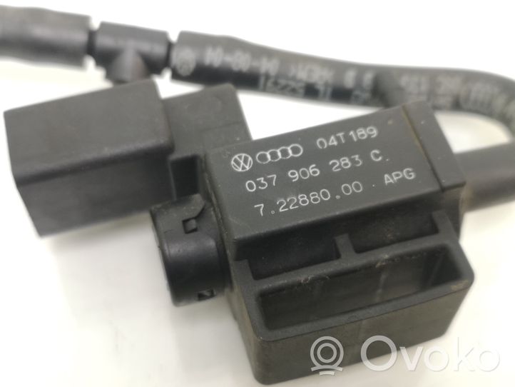 Audi A4 S4 B6 8E 8H Electrovanne Soupape de Sûreté / Dépression 037906283C