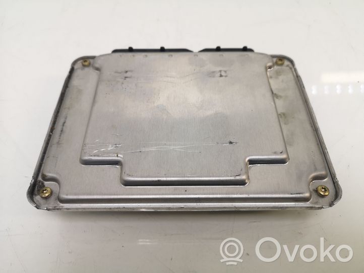 Audi A4 S4 B7 8E 8H Calculateur moteur ECU 038906019JL