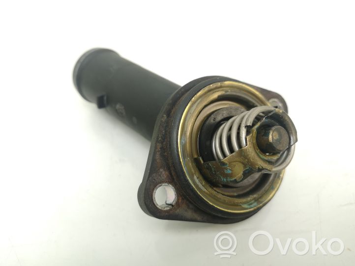 Skoda Octavia Mk2 (1Z) Boîtier de thermostat / thermostat 03L121114B