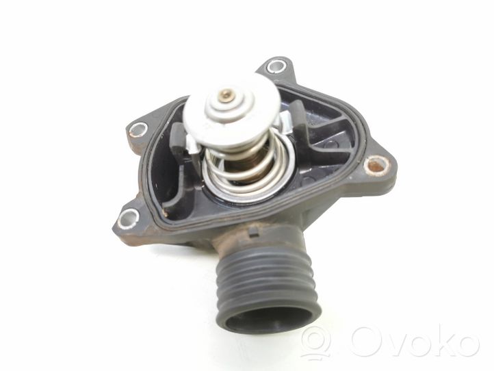 Land Rover Freelander Boîtier de thermostat / thermostat 2247732