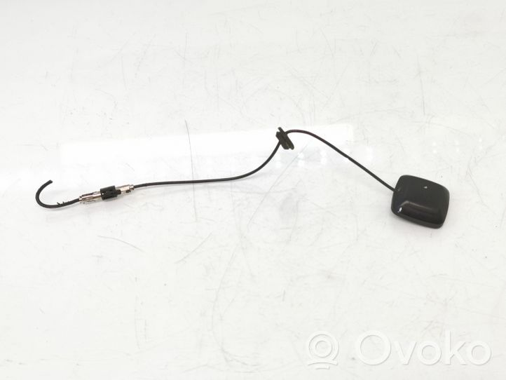 Mercedes-Benz E W211 Antenna GPS A2118202675