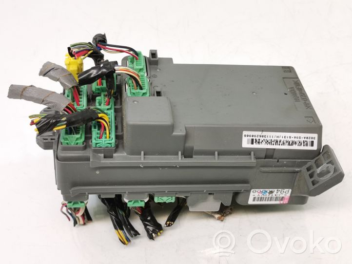 Honda CR-V Module de fusibles S9AS13000