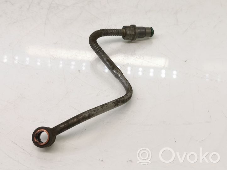 Renault Kangoo II Tubo flessibile mandata olio del turbocompressore turbo 4459197