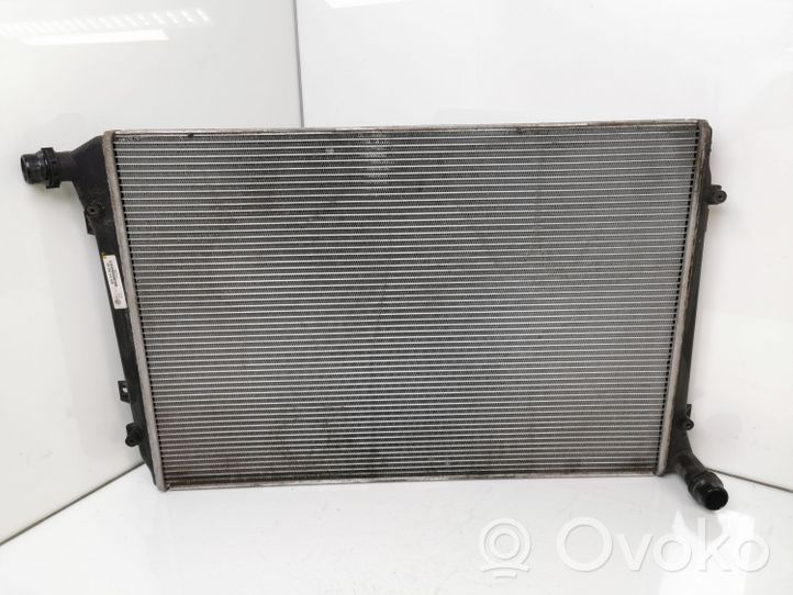 Volkswagen PASSAT B6 Coolant radiator 3C0121253AK