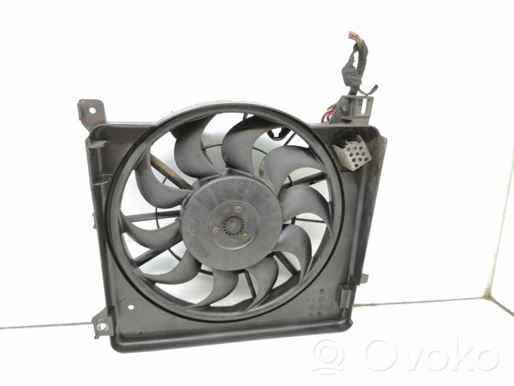 Opel Zafira B Электрический вентилятор радиаторов 0130303304
