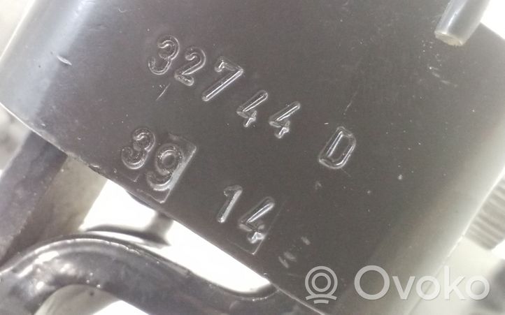 Opel Combo D Rouleau guidage pour porte coulissante 51814082