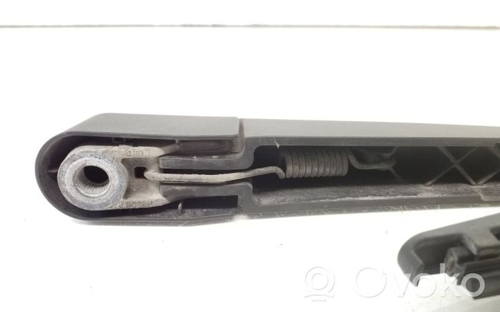 Ford Focus Rear wiper blade 7S71T04178AA