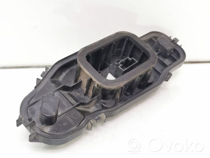 Volkswagen Up Galinio žibinto detalė 1S0945258