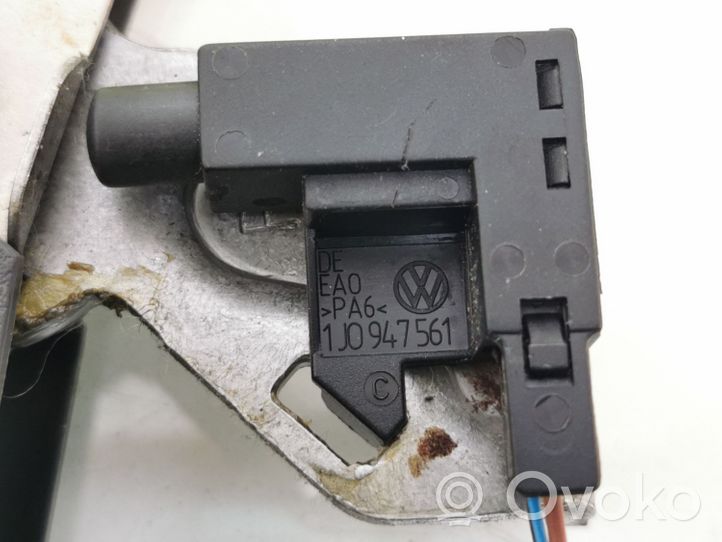 Volkswagen Up Leva del freno a mano/freno di stazionamento 1J0947561