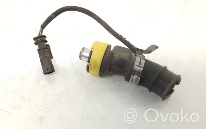 Opel Combo D Tuyau de liquide de refroidissement moteur HSR22217