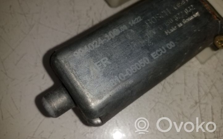 Toyota Avensis T250 Mécanisme de lève-vitre avec moteur 0130822032