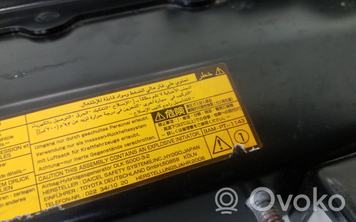 Toyota Avensis T250 Airbag per le ginocchia 7399705010