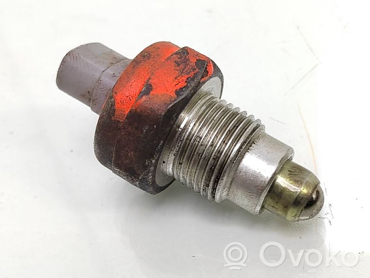 Toyota Avensis T250 Sensore interruttore luci retromarcia 3157