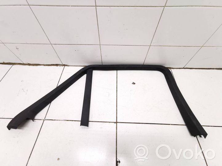 Mercedes-Benz GLE (W166 - C292) Rivestimento modanatura del vetro della portiera posteriore A1667370180