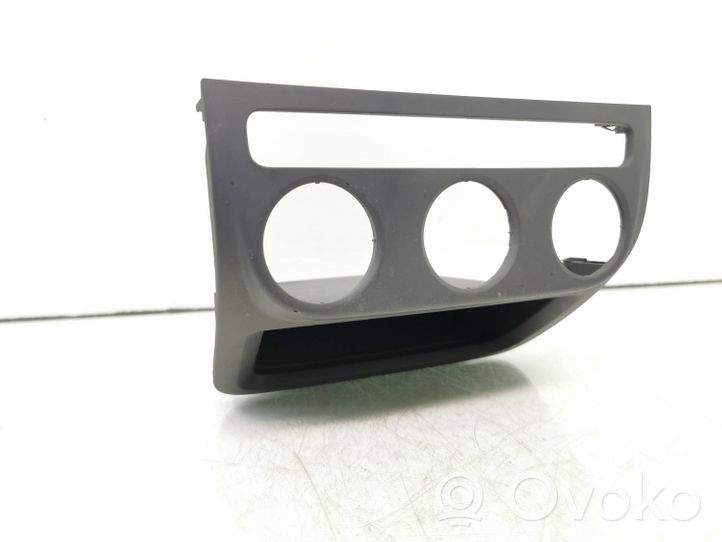 Volkswagen Golf Plus Panel klimatyzacji / Ogrzewania 5M0819422